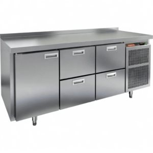 Стол холодильный среднетемпературный HiCold GN 122 BR3 TN